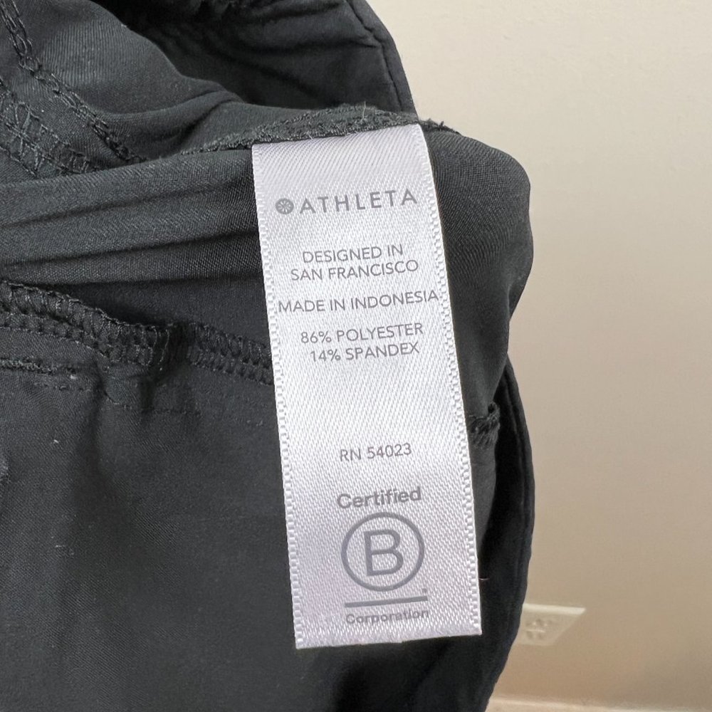 Athleta Chelsea Utility Jogger Pants Size 8 Black Cargo Athletic Travel Casual - Picture 12 of 13